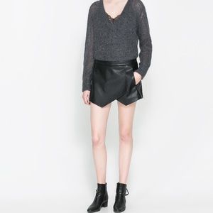 Zara vegan black leather skort
